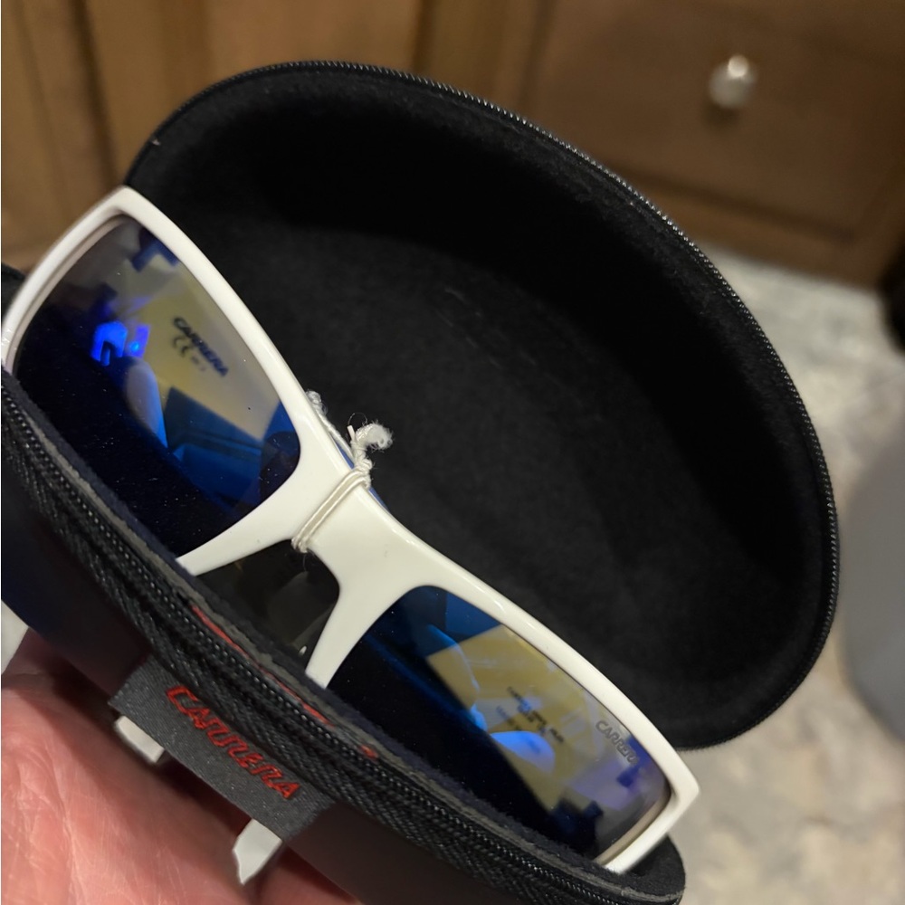 Carrera 4000/S sunglasses White with blue mirror lenses New with tags - Picture 8 of 10